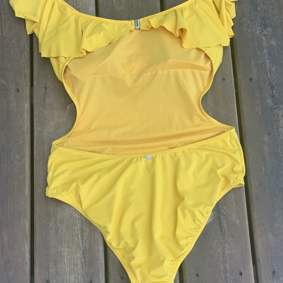 *2/$40* Envya Swimwear Yellow suit - Picture 2 of 5